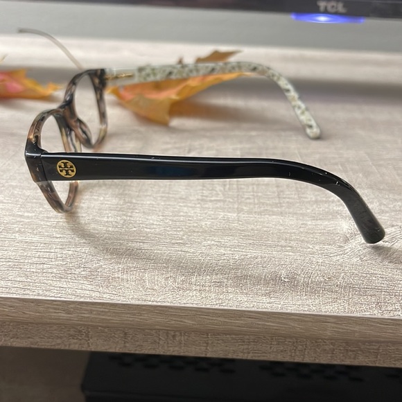Tory Burch TY2031 Eyeglasses - Picture 3 of 6